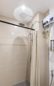 Elegant Stylish with Balcony 2BR Unit