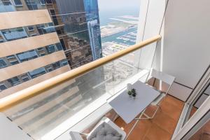 High Floor Elegance,Prime Location-Close to tram