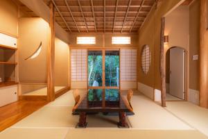 1日1組様限定 最大25名様 源泉掛け流し半露天温泉付き Villa洗心庵