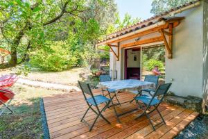 Maisons de vacances Gite Les Taillades : Maison 1 Chambre