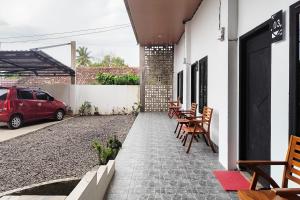 Urbanview Hotel Syariah at Glory Guest House Kota Baru