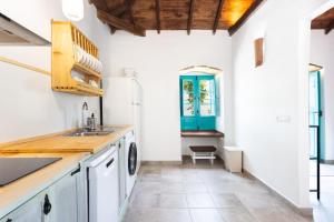 Home2Book Rural House with Private Pool & BBQ