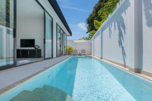 Villa Noa Modern 2-BDR with Private Pool by TropicLook
