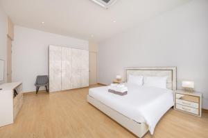 Villa Noa Modern 2-BDR with Private Pool by TropicLook