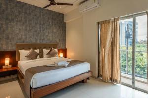 StayBird - Azure Suites, Business Hotel