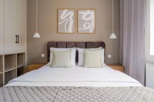 Blueground Nusle balcony nr Vysehrad PRG-71