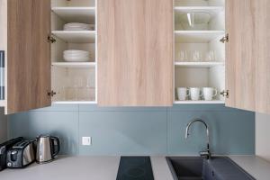 Blueground Nusle balcony nr Vysehrad PRG-72