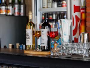 CHECK inn Phnom Penh Royal Palace