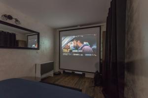 Le Studio Serviolan - Avec Jardin