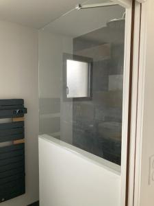 Maisons de vacances A 8 mns des plages ! Maison moderne avec jardin et grande terrasse : photos des chambres