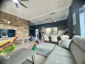 YOUR HOME - Sun by the sea at the East quite side