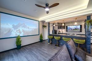 草津温泉湯畑 徒歩圏内 &温泉街を大勢で遊びたい & 癒されたい