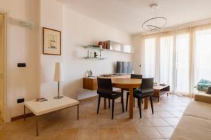 Lucherini 12 - Grande Appartamento Centro