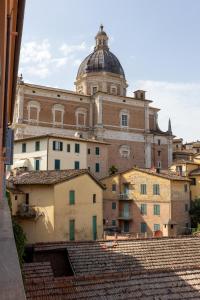 Lucherini 12 - Grande Appartamento Centro