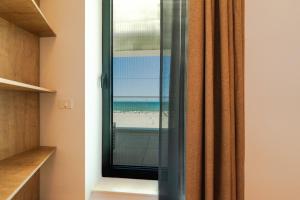 Emax Holiday Homes- Axxis Nova