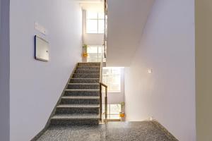 FabHotel La Corporate Suite