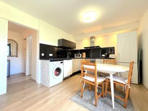 Appartement 3 chambres vue sur Annecy dans maison avec climatisation