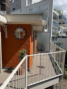 Riverside Apartment Near City and Nature