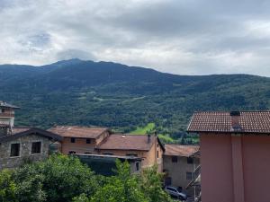 Appartamento con vista sul gruppo dellAdamello