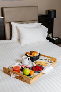 Hotels AC Hotel Paris Porte Maillot by Marriott : photos des chambres
