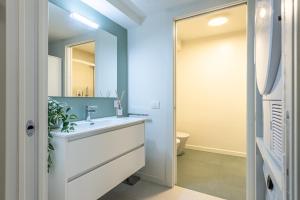 Navigli charme urbano tra design e quiete