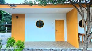 Suanvadee Resort สวนวดี รีสอร์ท