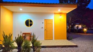 Suanvadee Resort สวนวดี รีสอร์ท