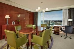 The Park Tower Knightsbridge, a Luxury Collection Hotel, London