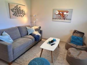 Sky & Sand Homes Oceans Drift I Wohnung unter Reet mit Terrasse am Ordinger Strand