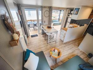 Mobilhome 6p camping le bois dormant