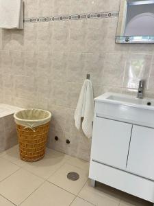 Casa da Praia em Olhos de Água a 50 metros da Praia