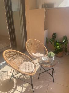 Le Niquet spacious 2-bedroom apartment in the heart of Antibes