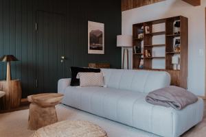 Hidden Retreats Snowpeak Boutique Apartments