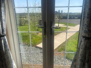 Beehive retreat & Hot tub