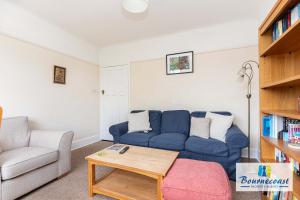 SOUTHWICK by BOURNECOAST - A Pet Friendly Apartment with a Garden - FM667