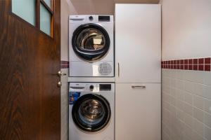 Cottage House - Adult Only