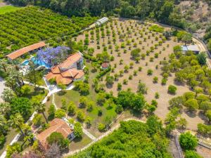 Cottage House - Adult Only