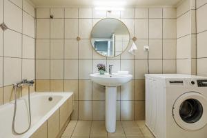 mariston modern apts