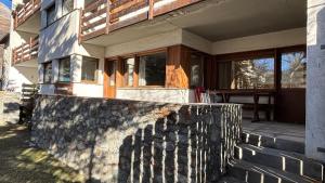 Chesa San Gian - Terrace on garden