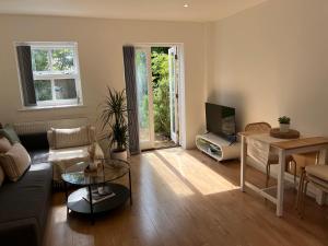 Stylish 2-Bed house near Oxford City Centre