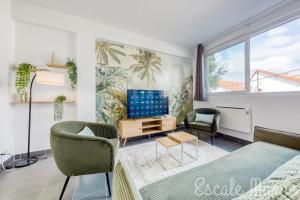 Appartements Escale-marne fr - 001 - RDC - Private Terrace - Free Parking - Free Luggage Storage - Metro 8 Eiffel Tower -All equipped - Linen Included - Washing Machine - Dish Washer - Luxury Mattress 160X200 - Panoramic View - From 1 to 4 guests : photos des chambres