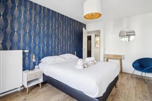 Stylish 2 Bedroom flat with terrace and balcony near Stade de France