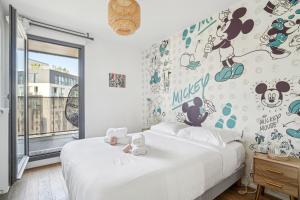 Stylish 2 Bedroom flat with terrace and balcony near Stade de France