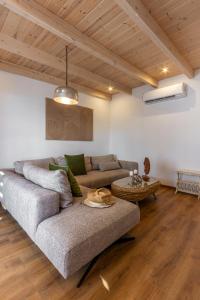 Ble Oneiro Villa Kira