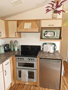 moonstone haven cleethorpes beach