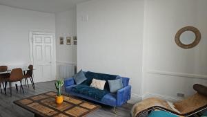 Ground floor sea view flat Hastings