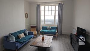 Ground floor sea view flat Hastings