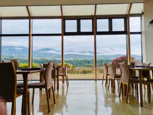 가루이자와 Nunohiki Onsen Komoro 3성급 숙소 로비