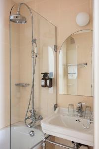 ALFRED HOTELS Port-Vieux : photos des chambres