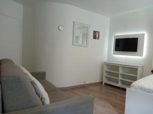 Studio Elysée Miromesnil